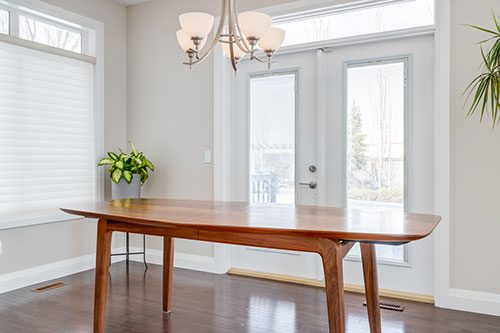 Advertise your furniture sales and repair services to local customers.