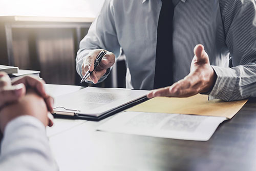 Advertise your lawyer or barrister services to residents and businesses in your own local area.