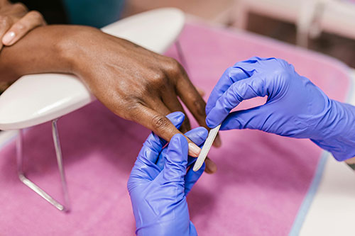 Advertise your nail care business to your local area customers.